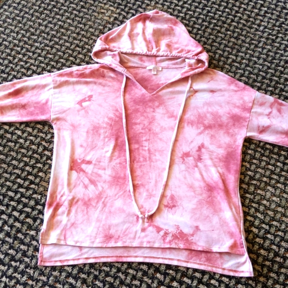 Como Vintage Pullover Hoodie.        #89